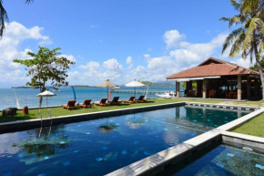  Cocotinos Sekotong Lombok  Lembar